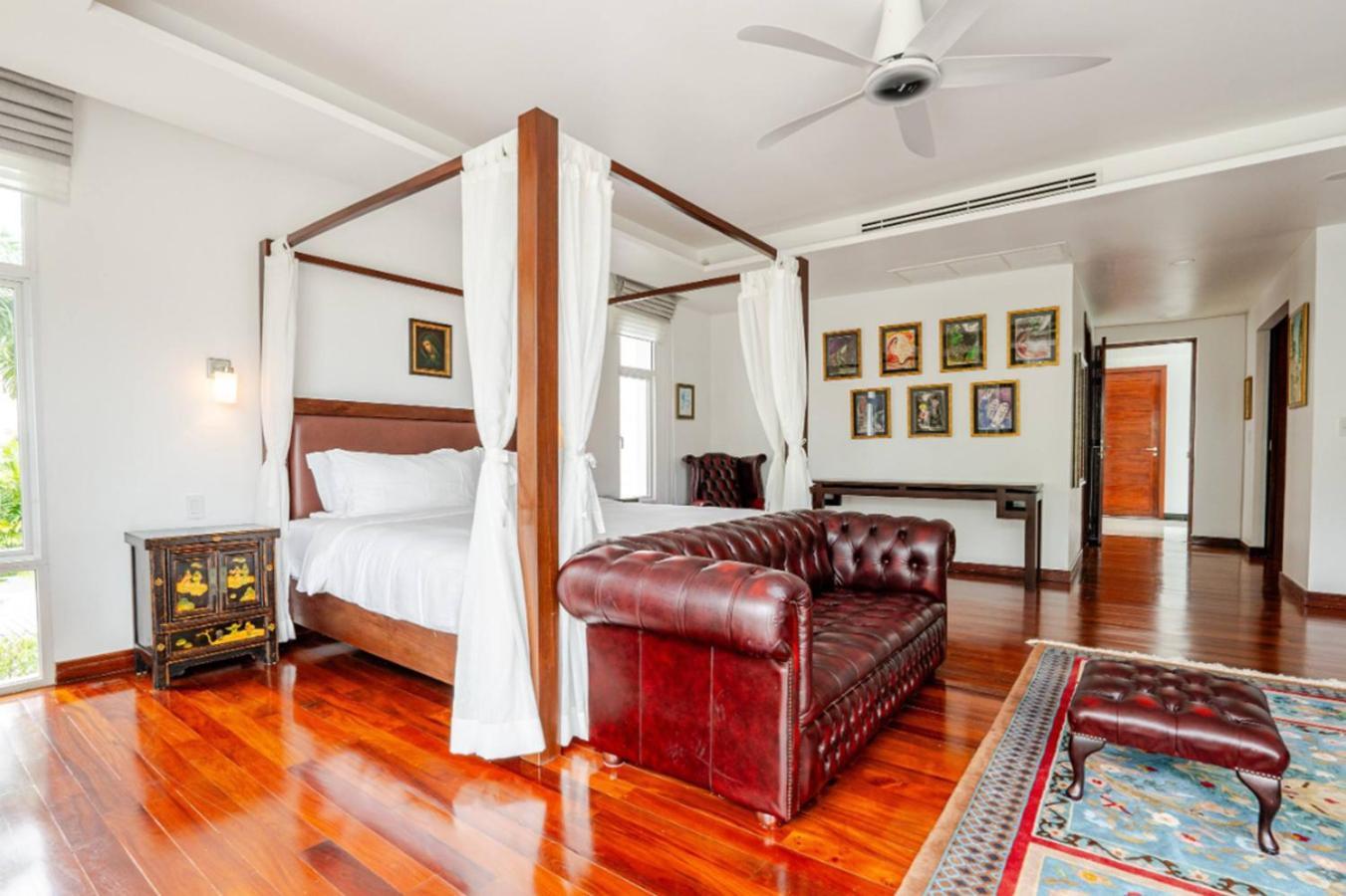Kyerra 88-16 An Exquisite Mansion With Eclectic Interiors Vila Phuket